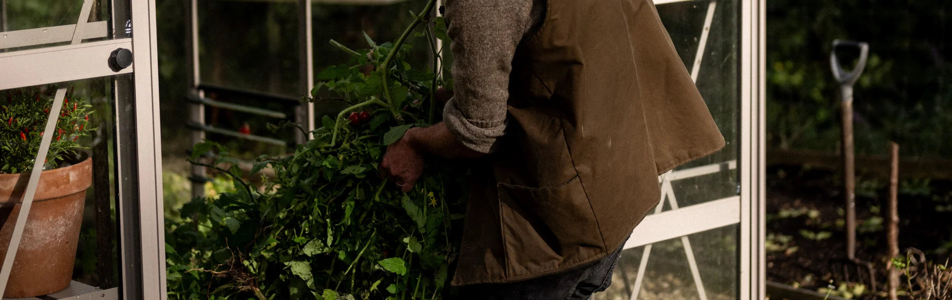 Your Essential Composting Guide: What Belongs in Your Bin and What Doesn’t?